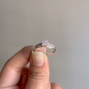 KAY jewelers white gold 10k ring size 7.5